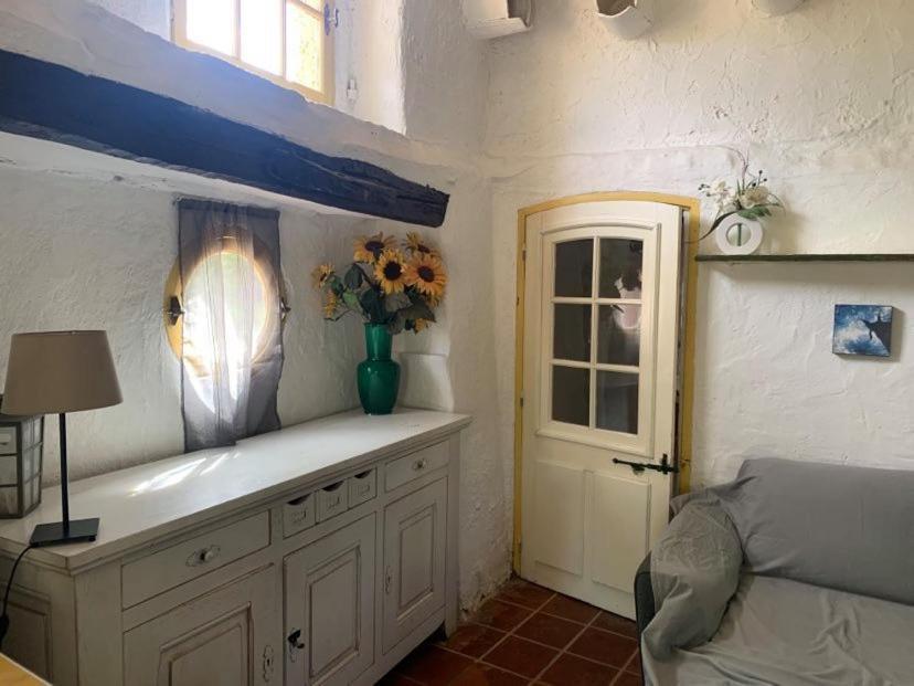 Domaine Des Bruguieres Villa Entrecasteaux Dış mekan fotoğraf
