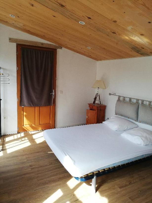 Domaine Des Bruguieres Villa Entrecasteaux Oda fotoğraf