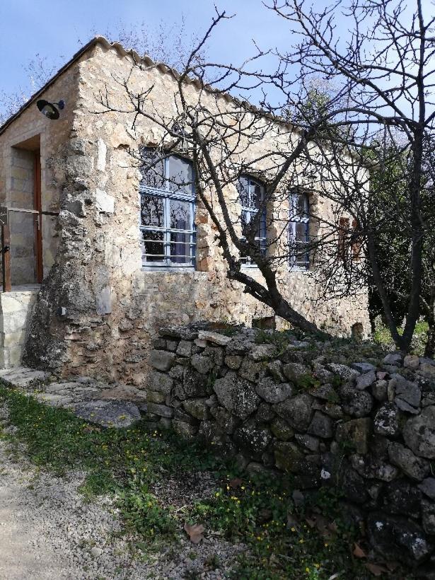 Domaine Des Bruguieres Villa Entrecasteaux Oda fotoğraf