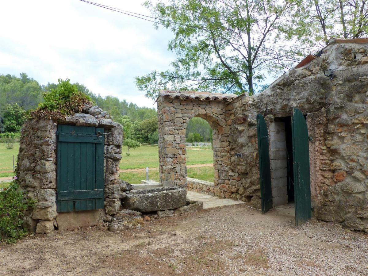 Domaine Des Bruguieres Villa Entrecasteaux Dış mekan fotoğraf